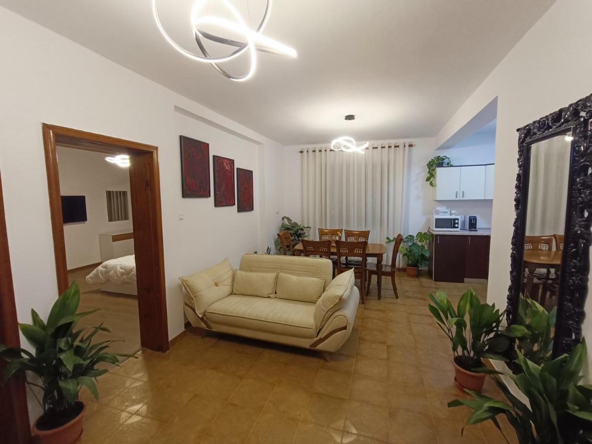 E&E Home Sweet Home Тирана Екстериор снимка