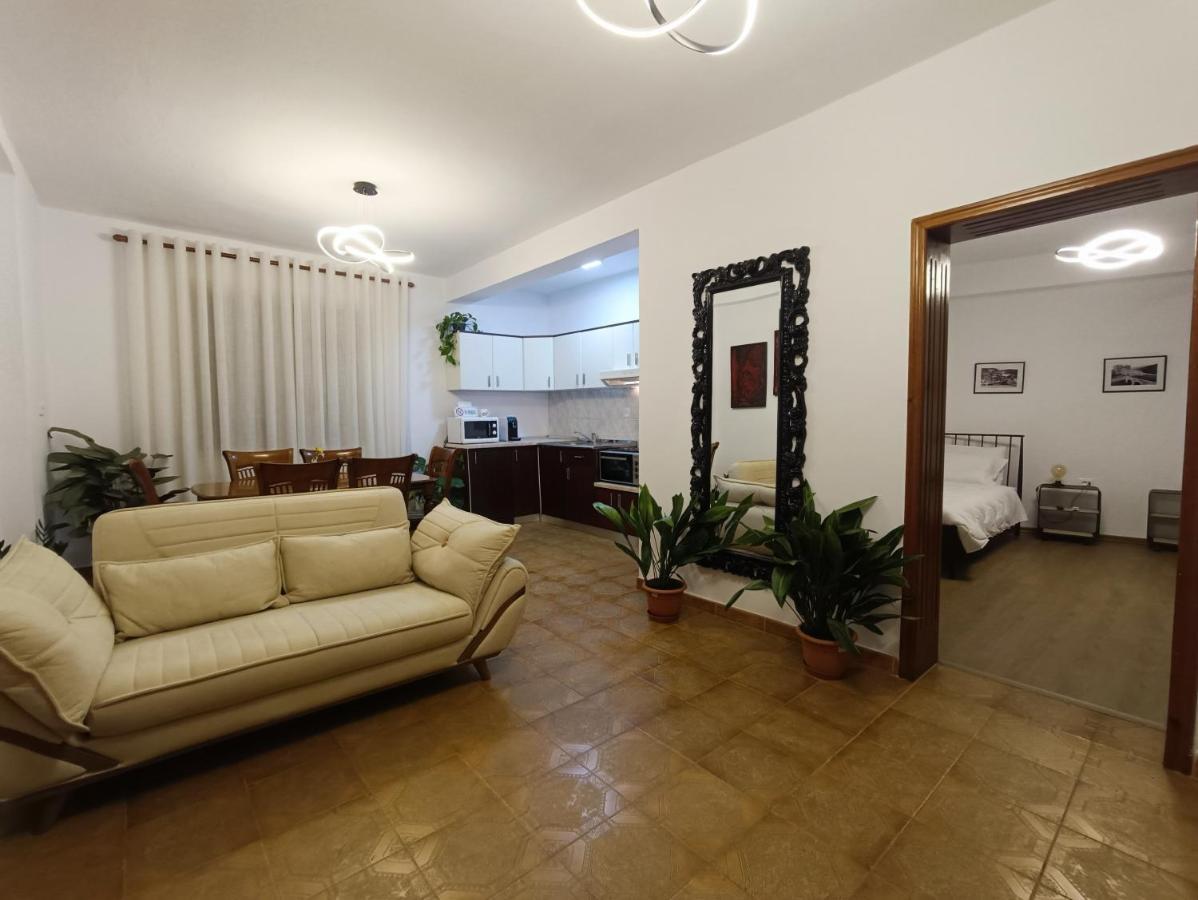 E&E Home Sweet Home Тирана Екстериор снимка